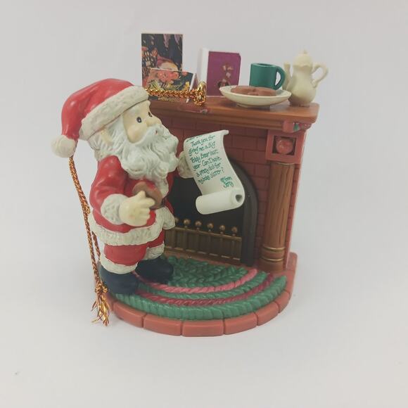 LUSTRE FAME LTD Vintage Xmas Ornaments Dated 1995 (Lot of 4) - Picture 5 of 10